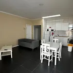 White Pico Apartment *